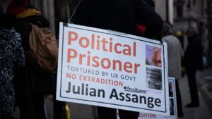 Julian assange Free Assange prigioniero politico
