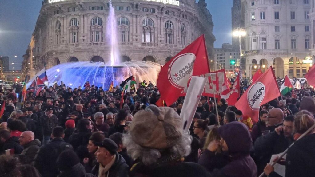 Genova manifestazione contro il passaggio delle armi nei porti italiani - Febbraio 2023