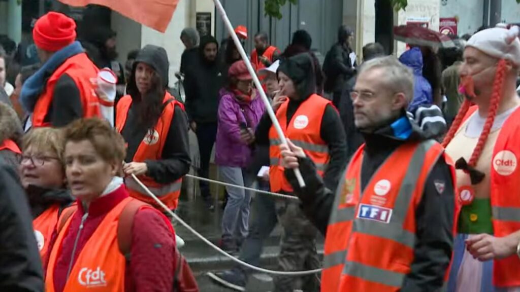 Francia primo maggio 2023 protesta contro l'innalzamento dell'età pensionabile
