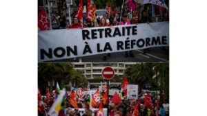 Proteste contro la riforma delle pensioni in Francia al Festival di Cannes - maggio 2023