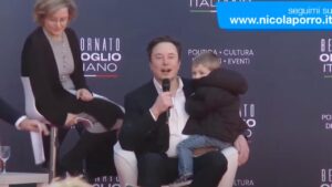 Elion Musk con il figlio intervistato da Nicola Porro - Dicembre 2023