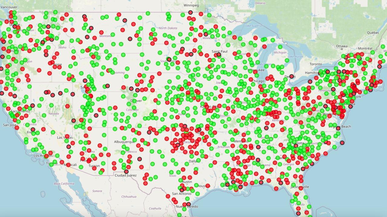 In rosso le stazioni Usa di rilevamento climatico non più attive