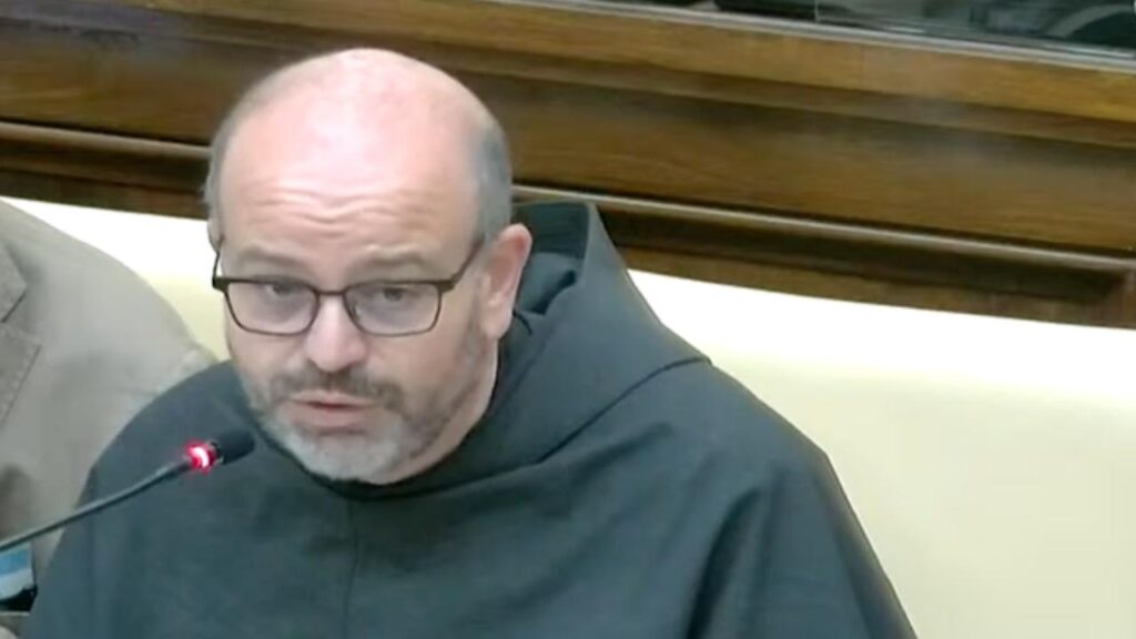 Padre Paolo Benati