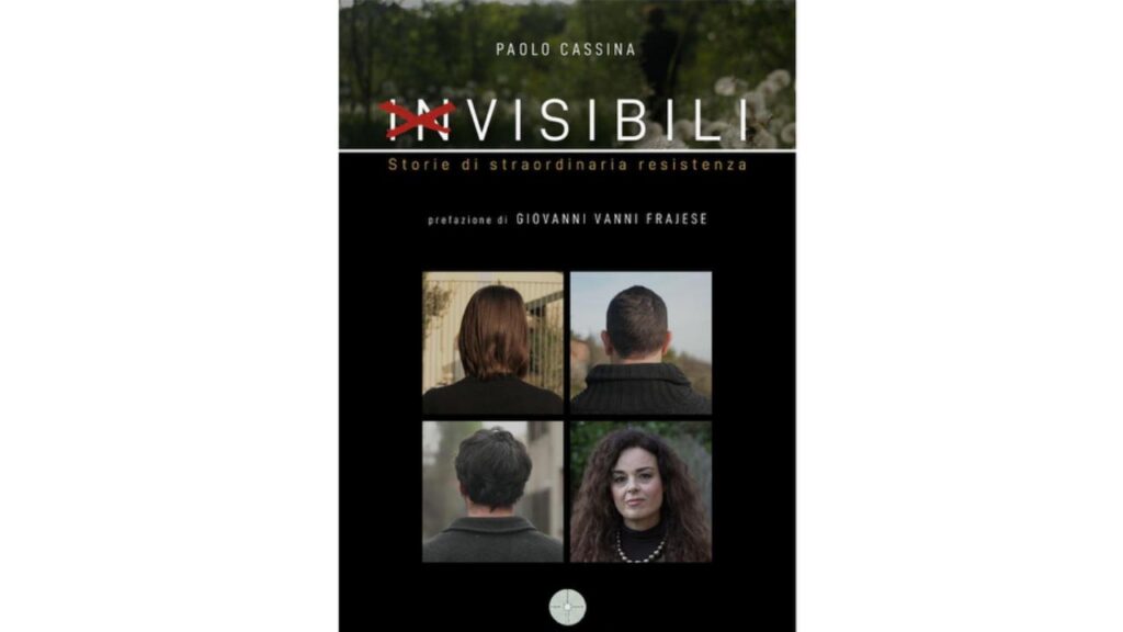 Copertina libro Invisibili - Paolo Cassina