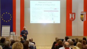 Sequenza virus Sars Cov2, contiene sequenza brevettata da Moderna. Lo illustra Martin Haditsch