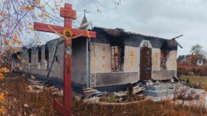 Danni causati dal bombardamento della chiesa ortodossa.