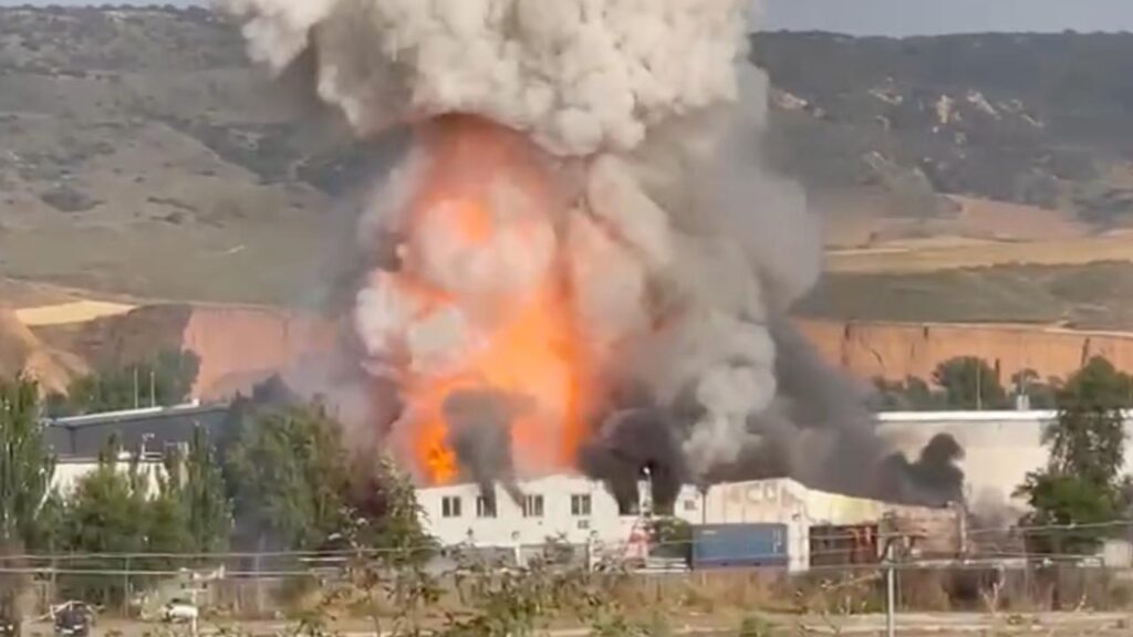 Incendio fabbrica di batterie al litio Azuqueca de Henares Spagna - 4 luglio 2025